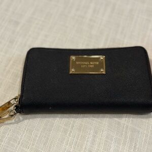 Michael Kors Black Leather Wristlet Wallet - Zip Around, Gold Logo Plate